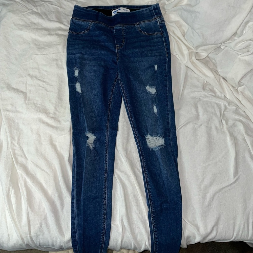 Old navy Distressed rockstar jeggings